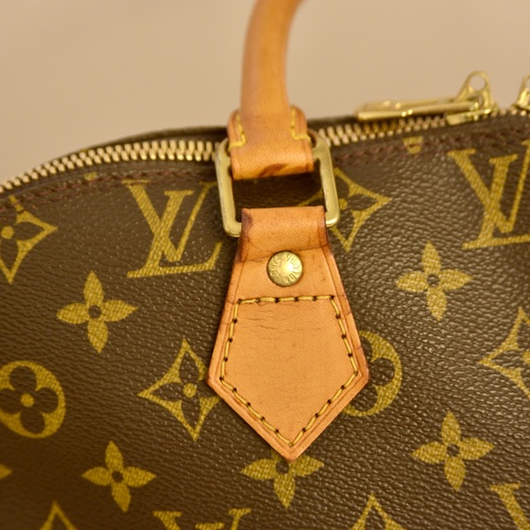 Louis Vuitton Alma PM - Picture 6 of 15